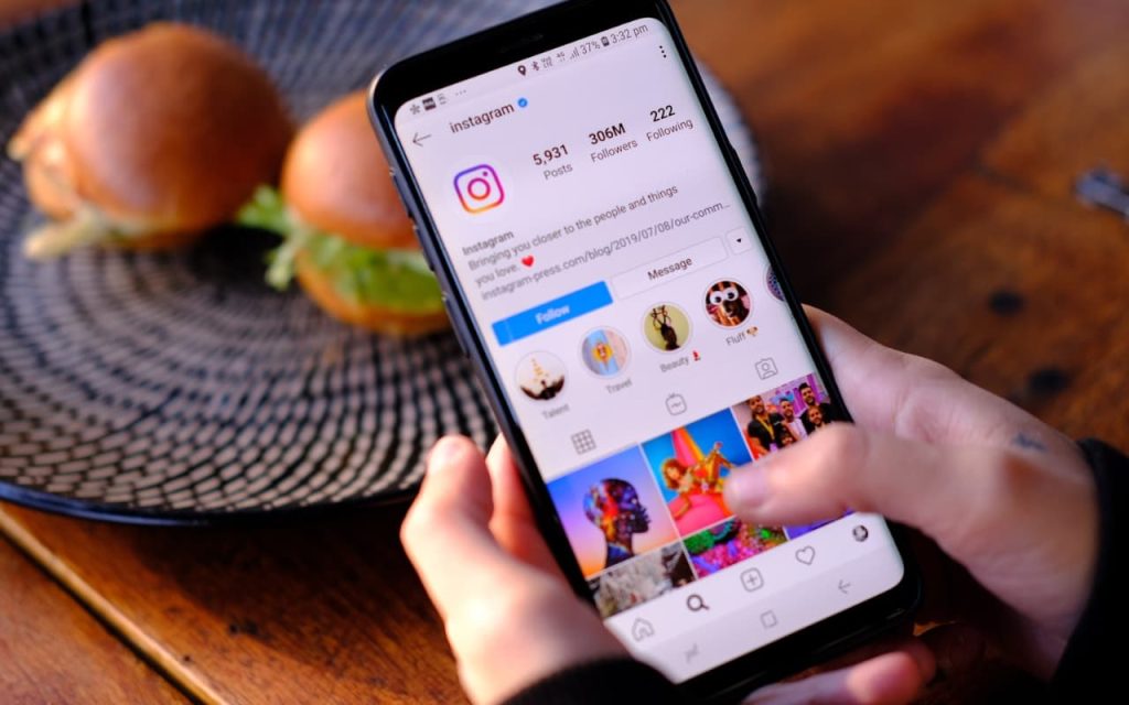 Instagram-Mobile-App
